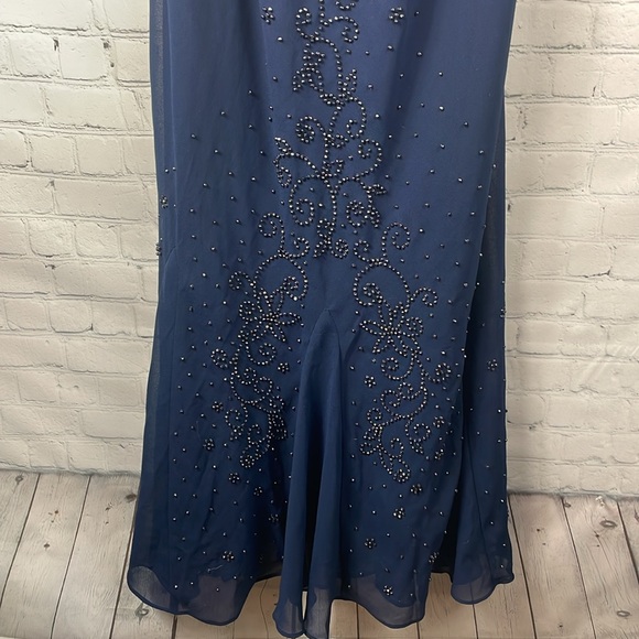 CATHERINES Masquerade Beaded Blue Sleeveless Maxi Gown size 24WP - Picture 5 of 8